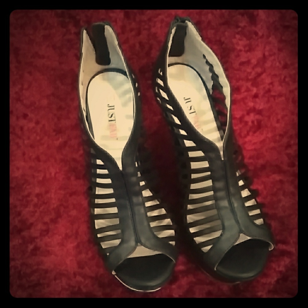 Black Ethal Wedges